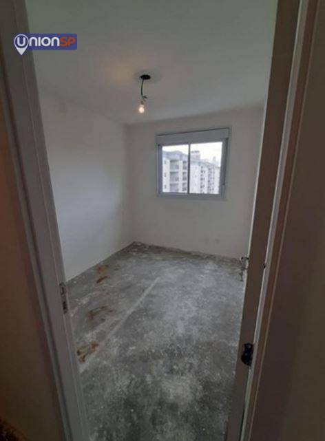 Apartamento à venda com 2 quartos, 66m² - Foto 4