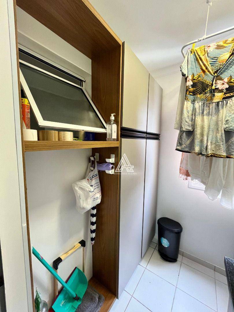 Apartamento à venda com 3 quartos, 73m² - Foto 10
