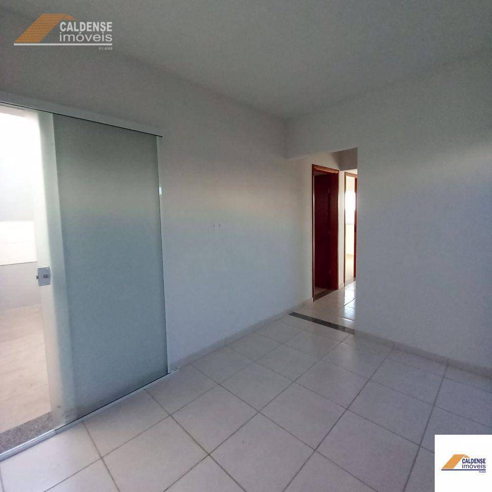 Casa, 3 quartos, 120 m² - Foto 2