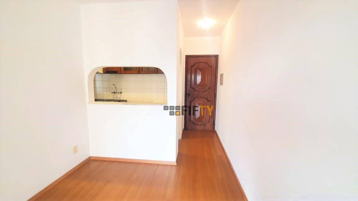 Apartamento para alugar com 1 quarto, 45m² - Foto 4