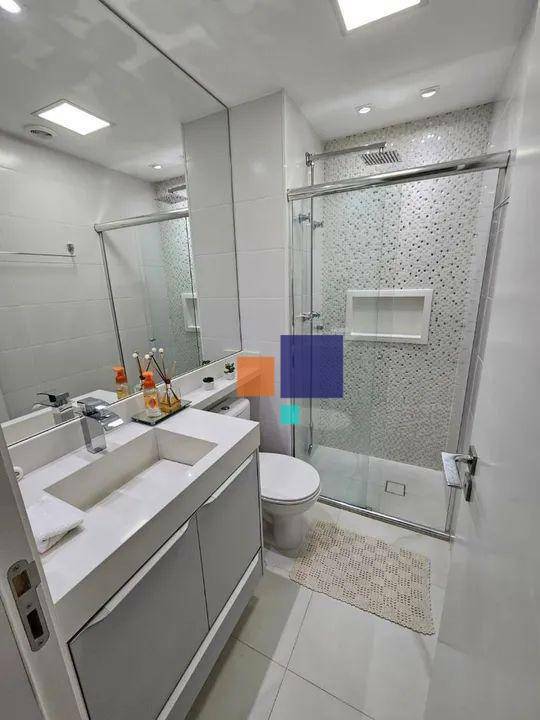 Apartamento à venda com 2 quartos, 62m² - Foto 12