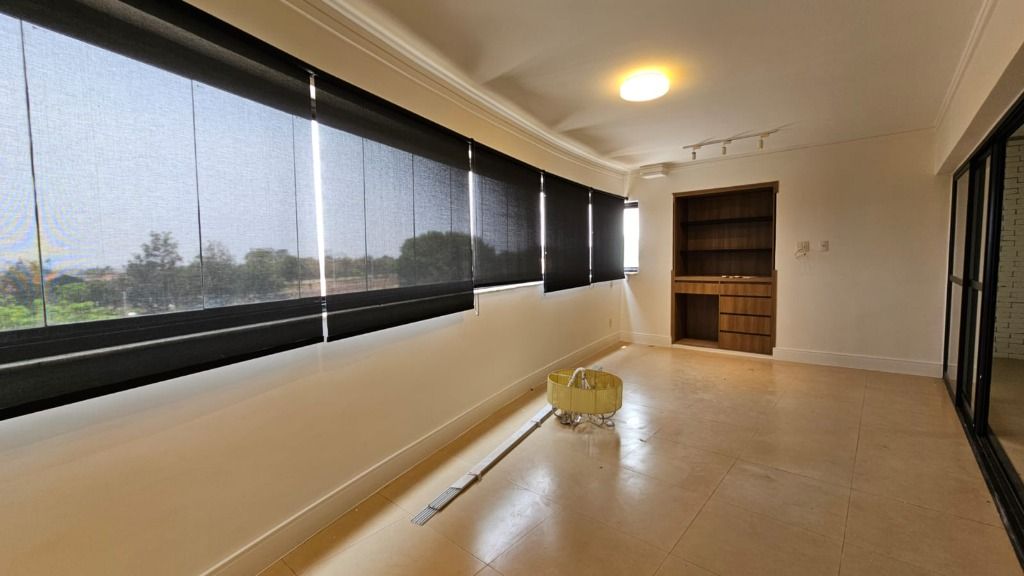 Apartamento para alugar com 3 quartos, 157m² - Foto 3