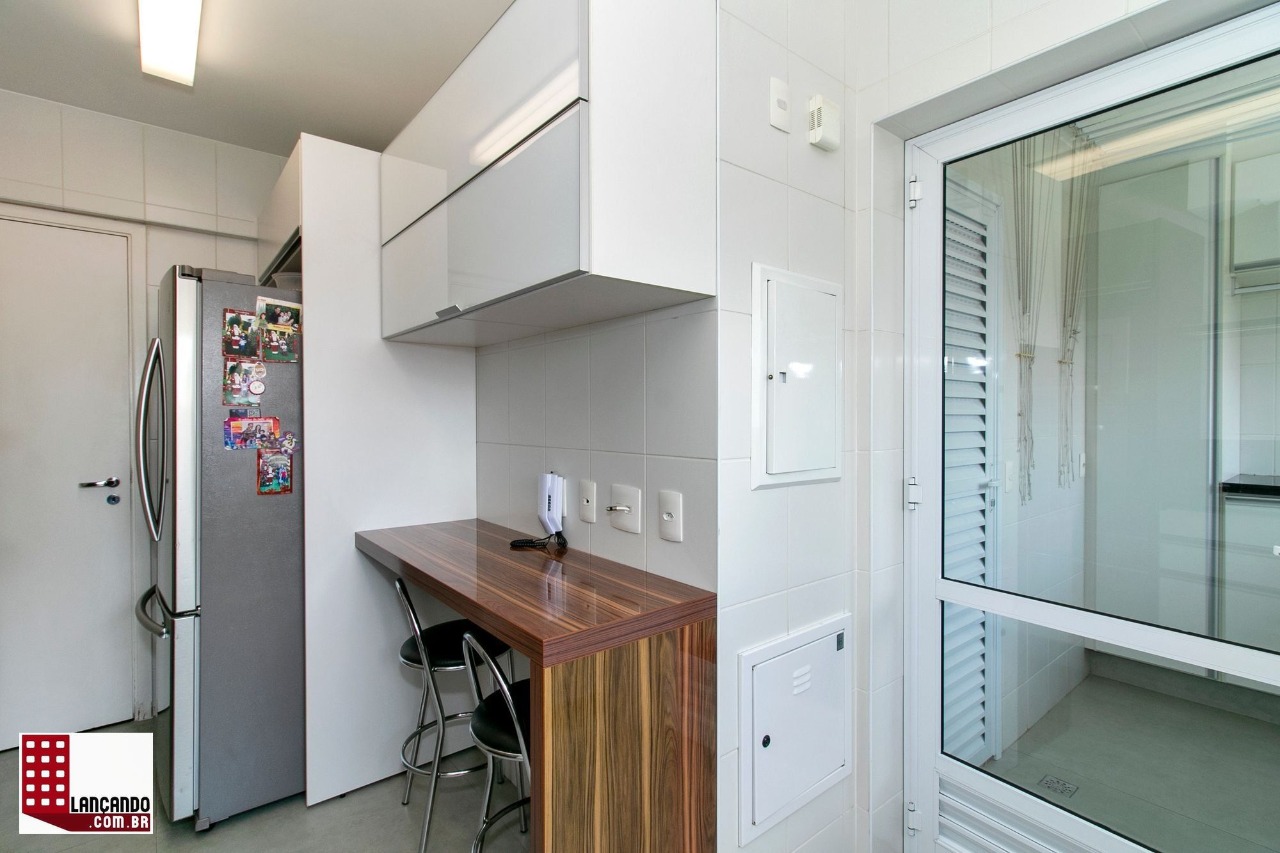 Apartamento à venda com 3 quartos, 138m² - Foto 10