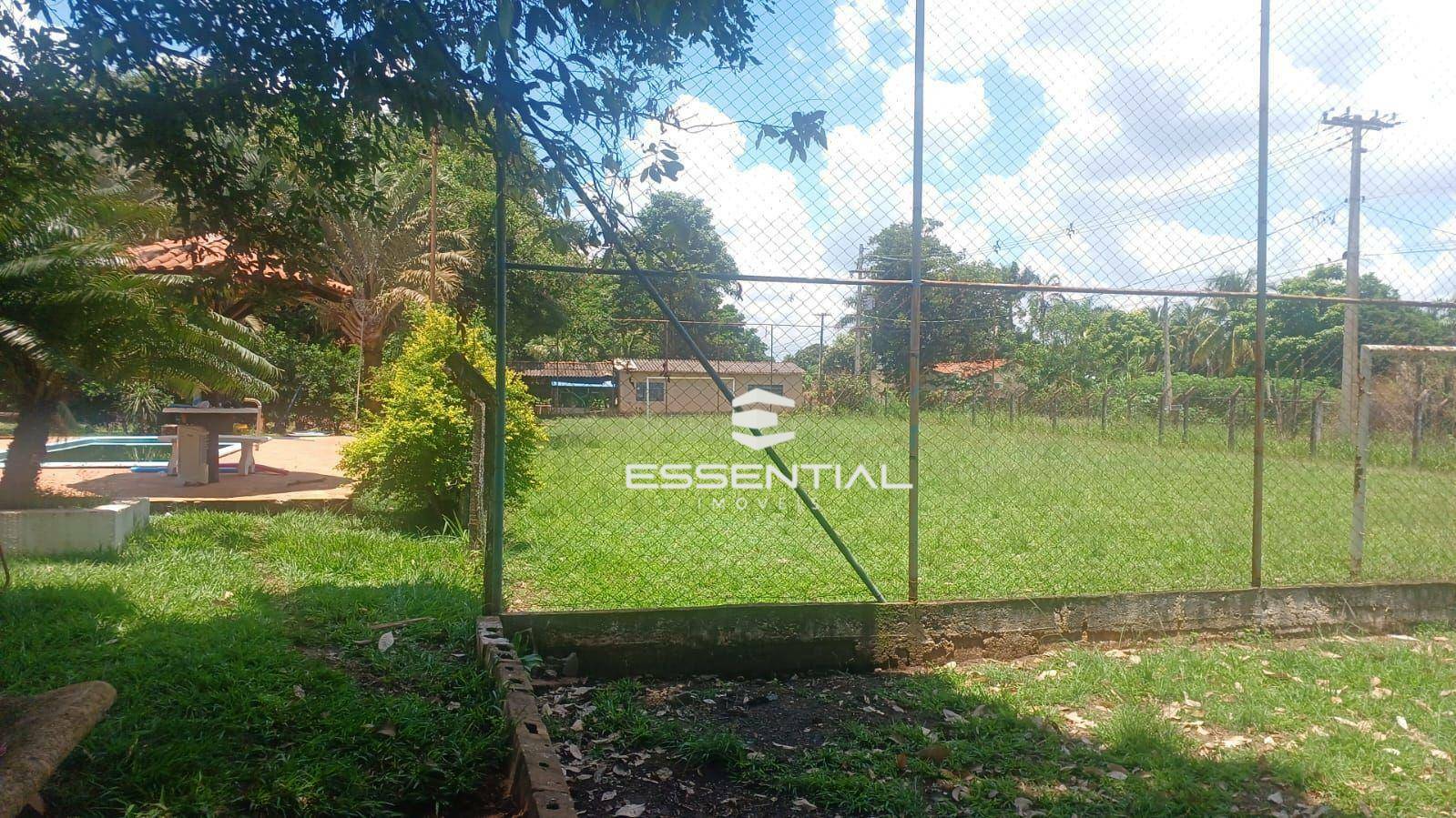 Chácara à venda com 2 quartos, 220m² - Foto 17