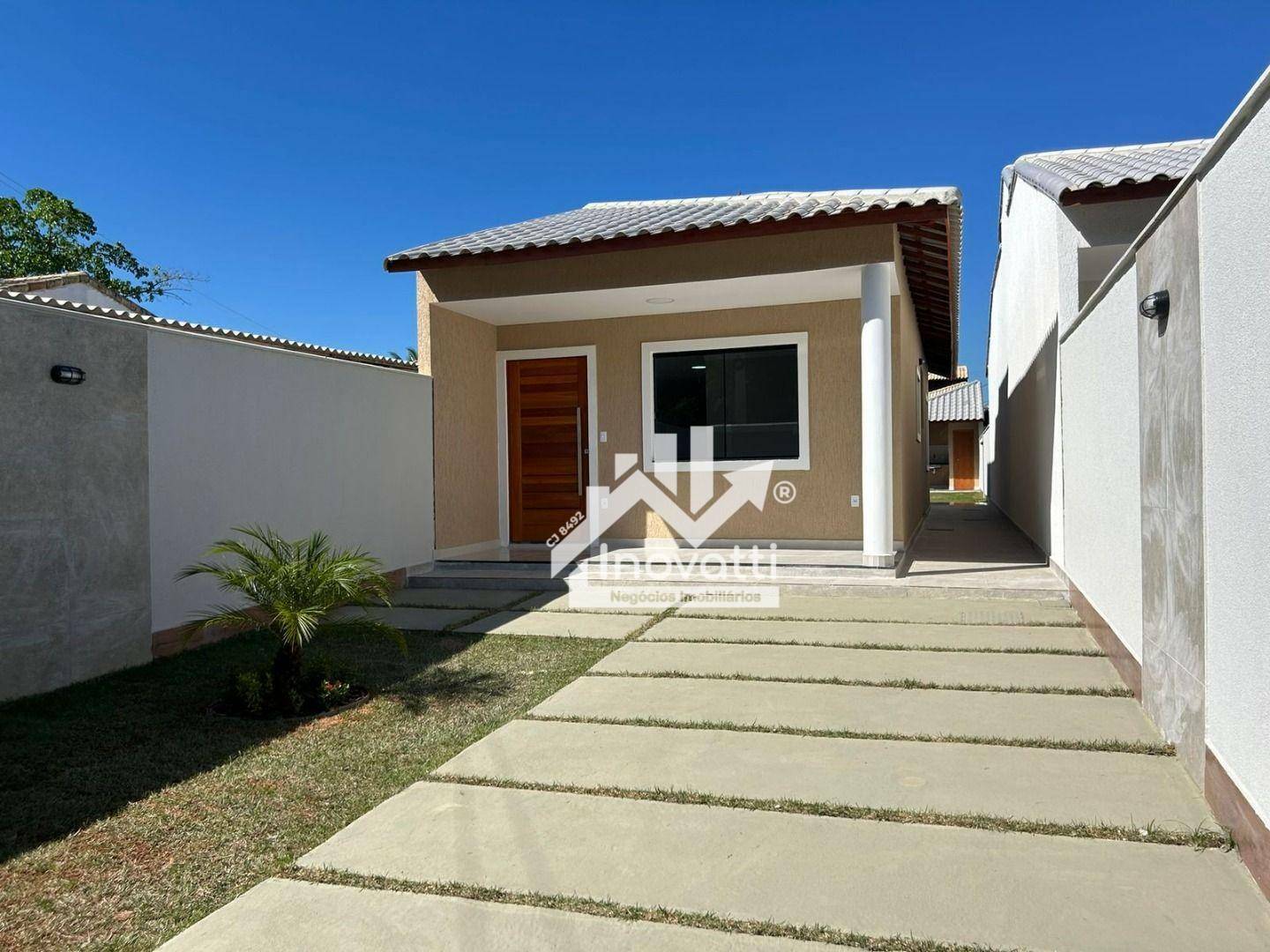 Casa à venda com 2 quartos, 82m² - Foto 1