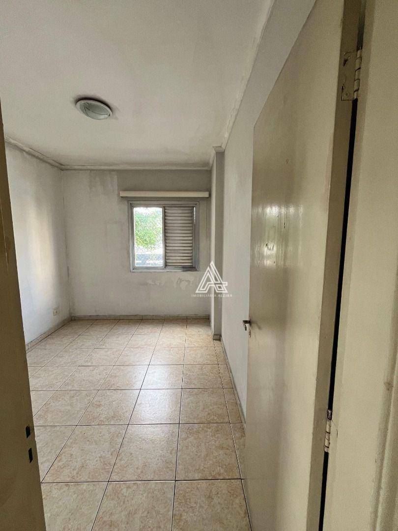 Apartamento à venda com 2 quartos, 70m² - Foto 59