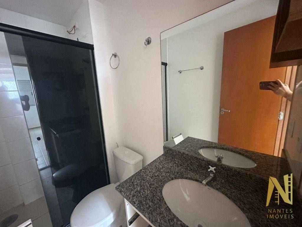 Apartamento para alugar com 3 quartos, 72m² - Foto 11