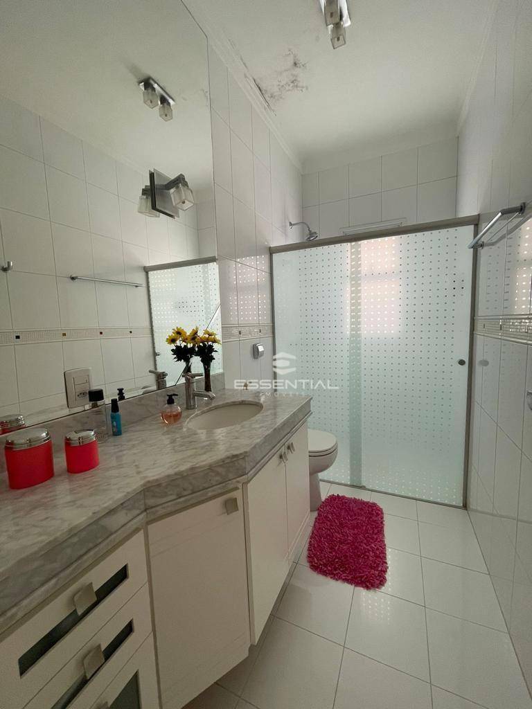 Sobrado à venda com 4 quartos, 370m² - Foto 18