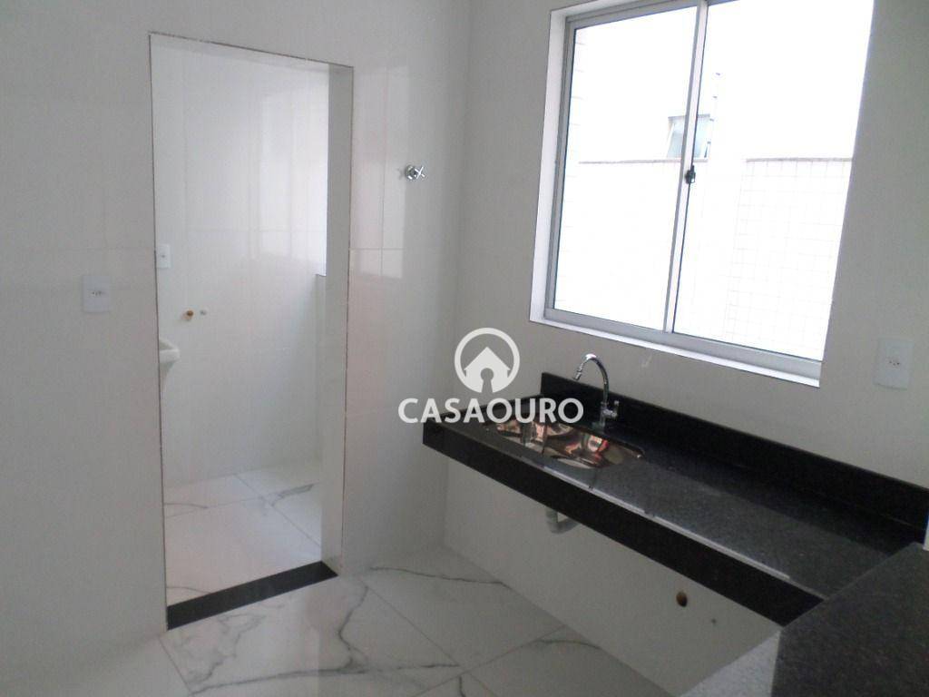 Apartamento à venda com 3 quartos, 110m² - Foto 13