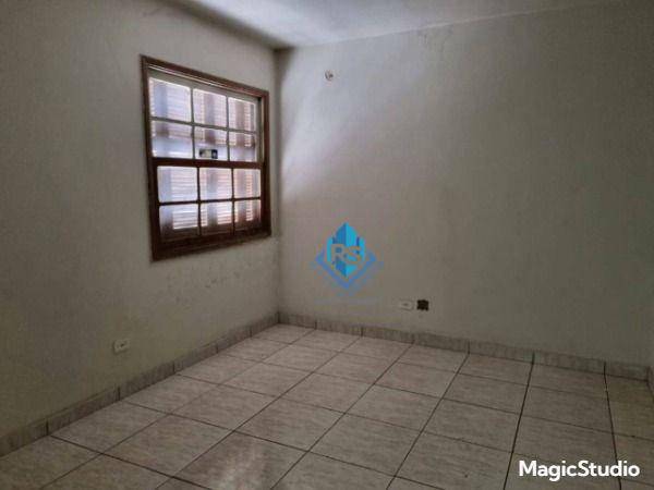 Sobrado à venda e aluguel com 3 quartos, 157m² - Foto 6