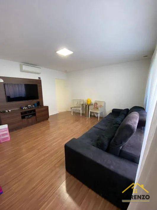 Casa à venda com 2 quartos, 140m² - Foto 3