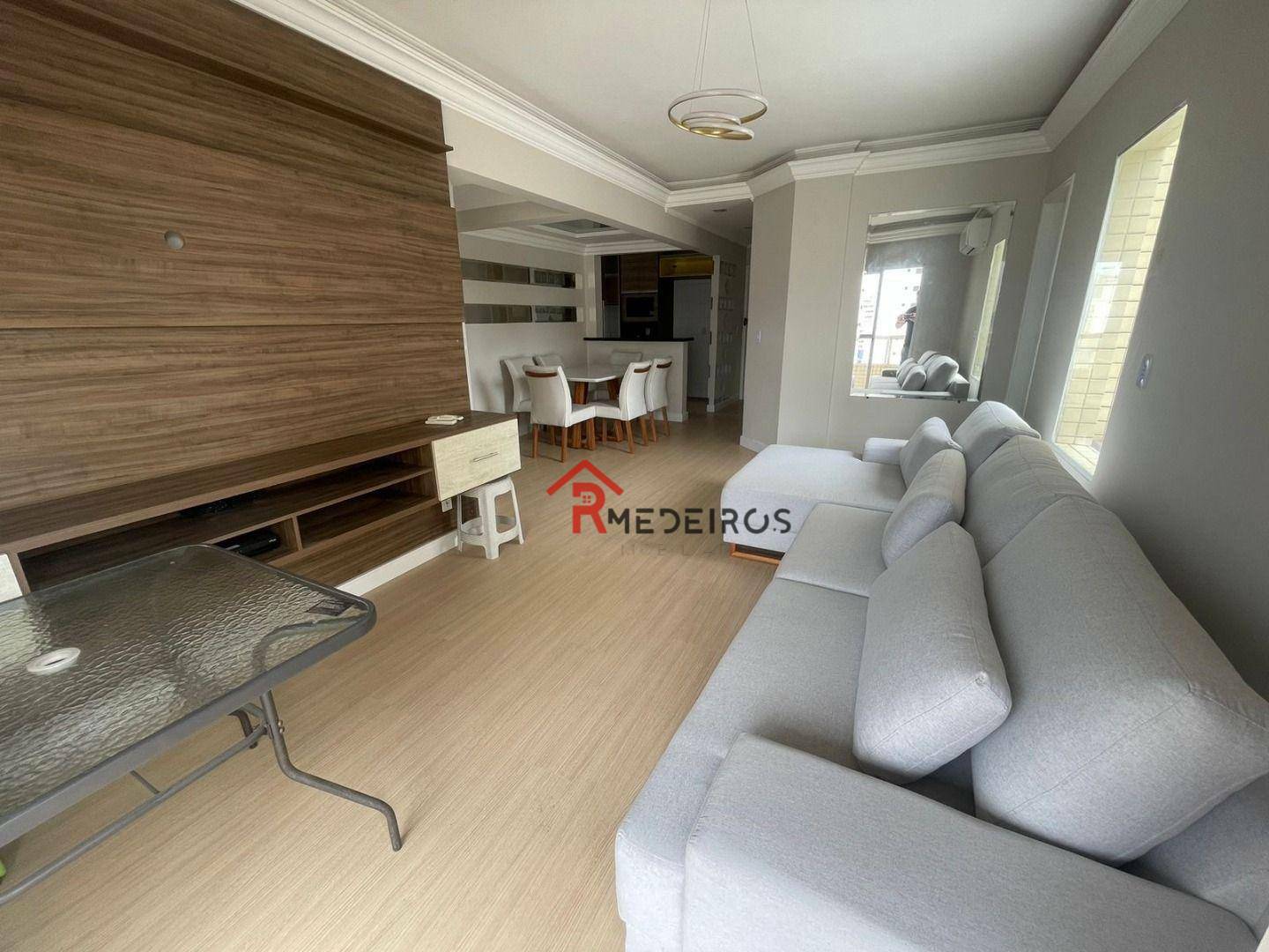 Apartamento à venda com 3 quartos, 150m² - Foto 3