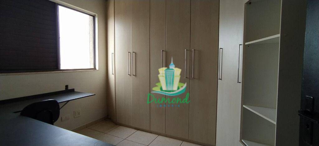 Apartamento para alugar com 3 quartos, 160m² - Foto 15