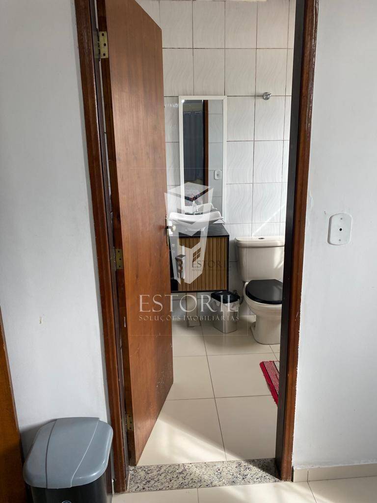 Sobrado à venda com 4 quartos, 180m² - Foto 7