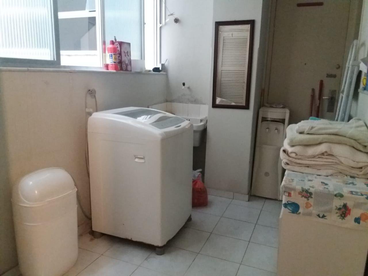 Apartamento à venda com 2 quartos, 90m² - Foto 9