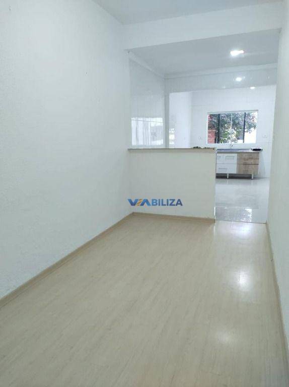 Casa à venda com 2 quartos, 277m² - Foto 5