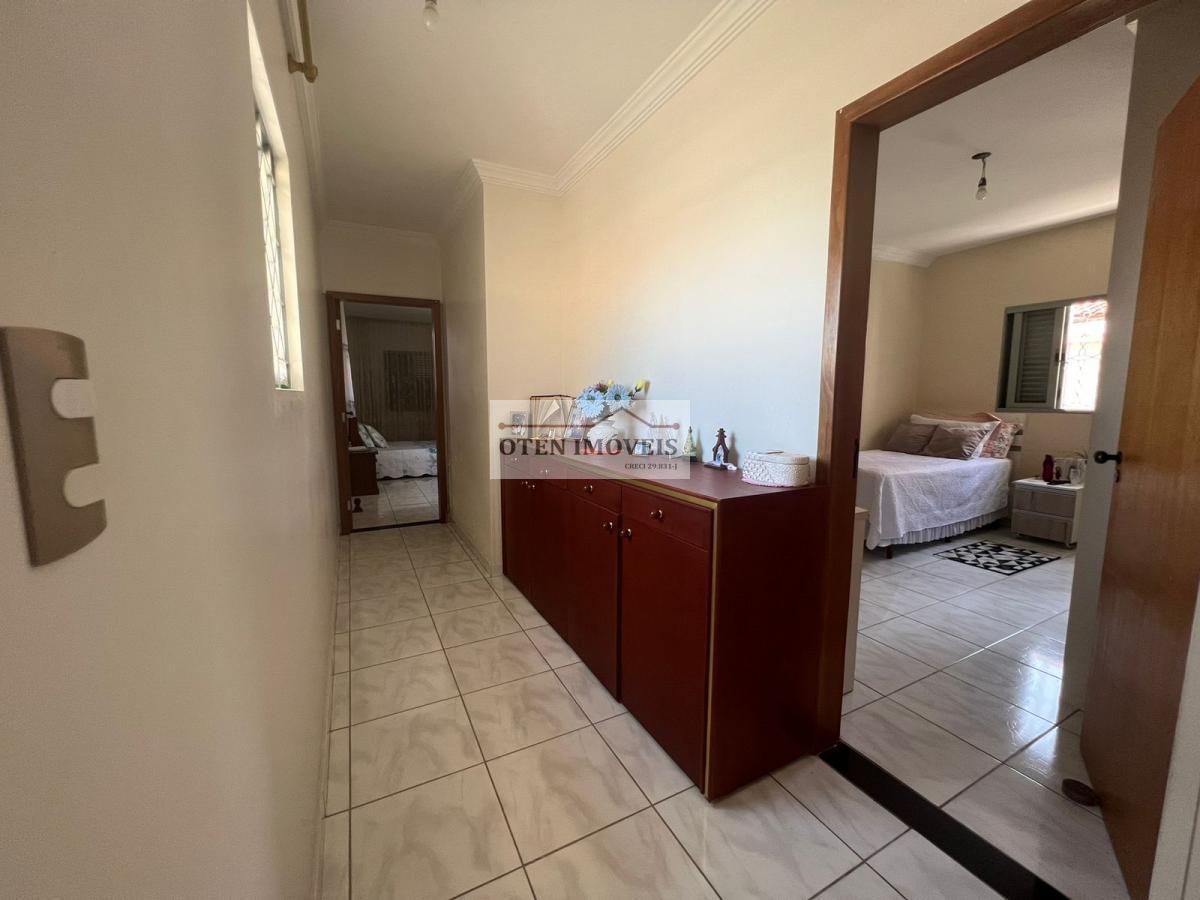 Casa à venda com 3 quartos, 405m² - Foto 14