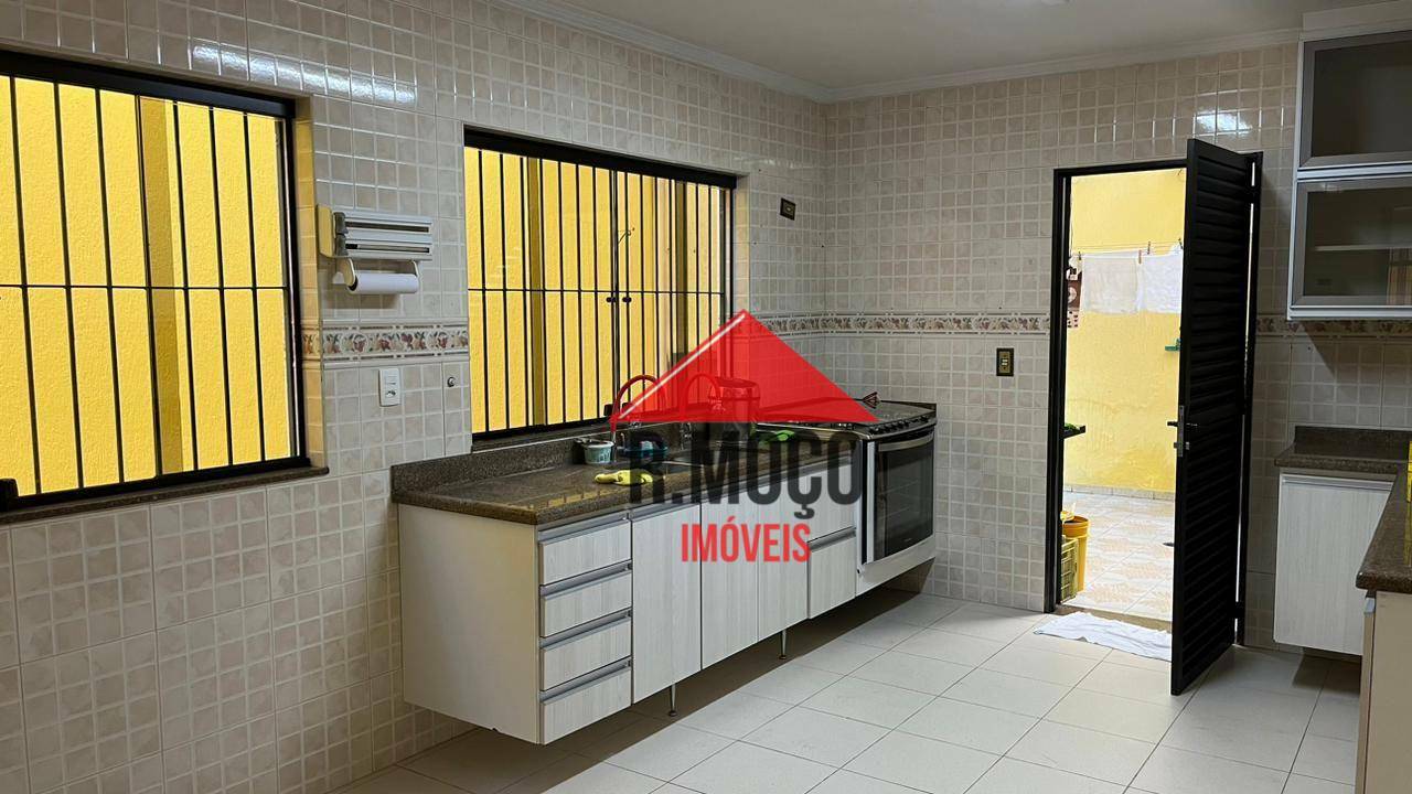 Sobrado para alugar com 3 quartos, 120m² - Foto 26