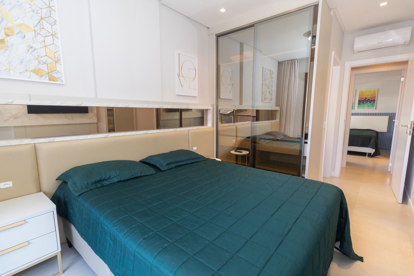 Apartamento à venda com 2 quartos, 82m² - Foto 4