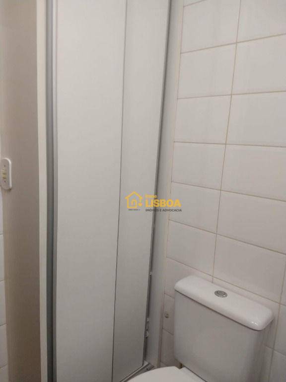 Apartamento para alugar com 3 quartos, 82m² - Foto 10