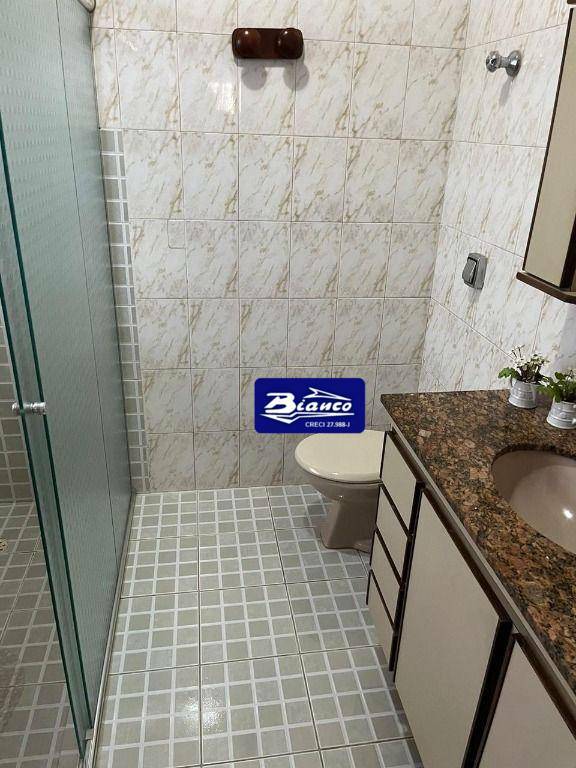 Casa, 3 quartos, 240 m² - Foto 12