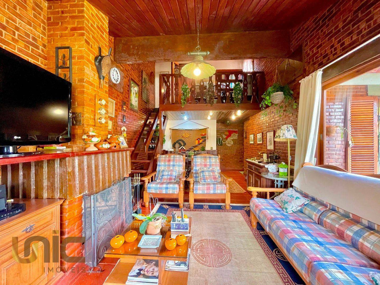 Casa de Condomínio à venda com 3 quartos, 100m² - Foto 4