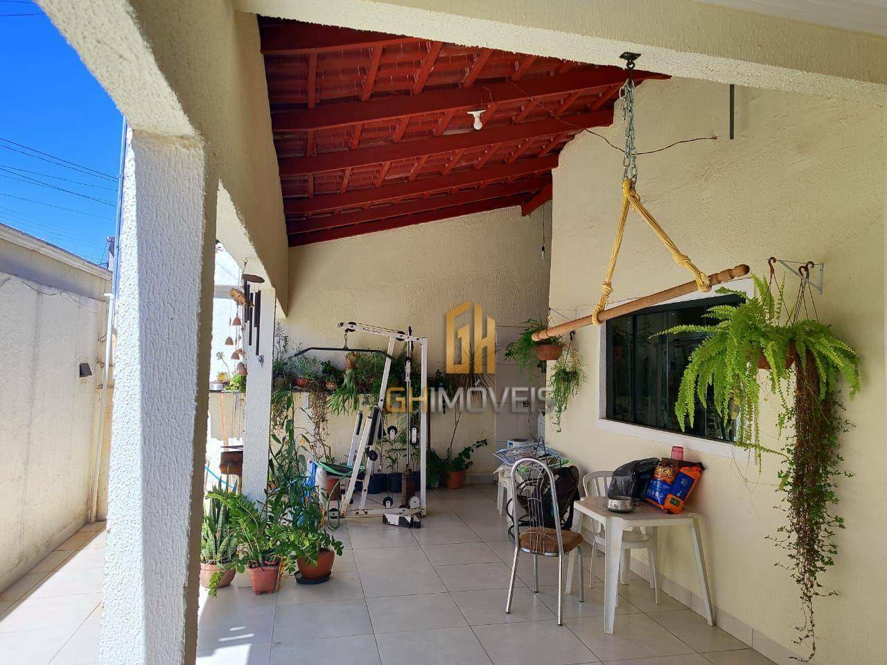 Casa à venda com 3 quartos, 180m² - Foto 4