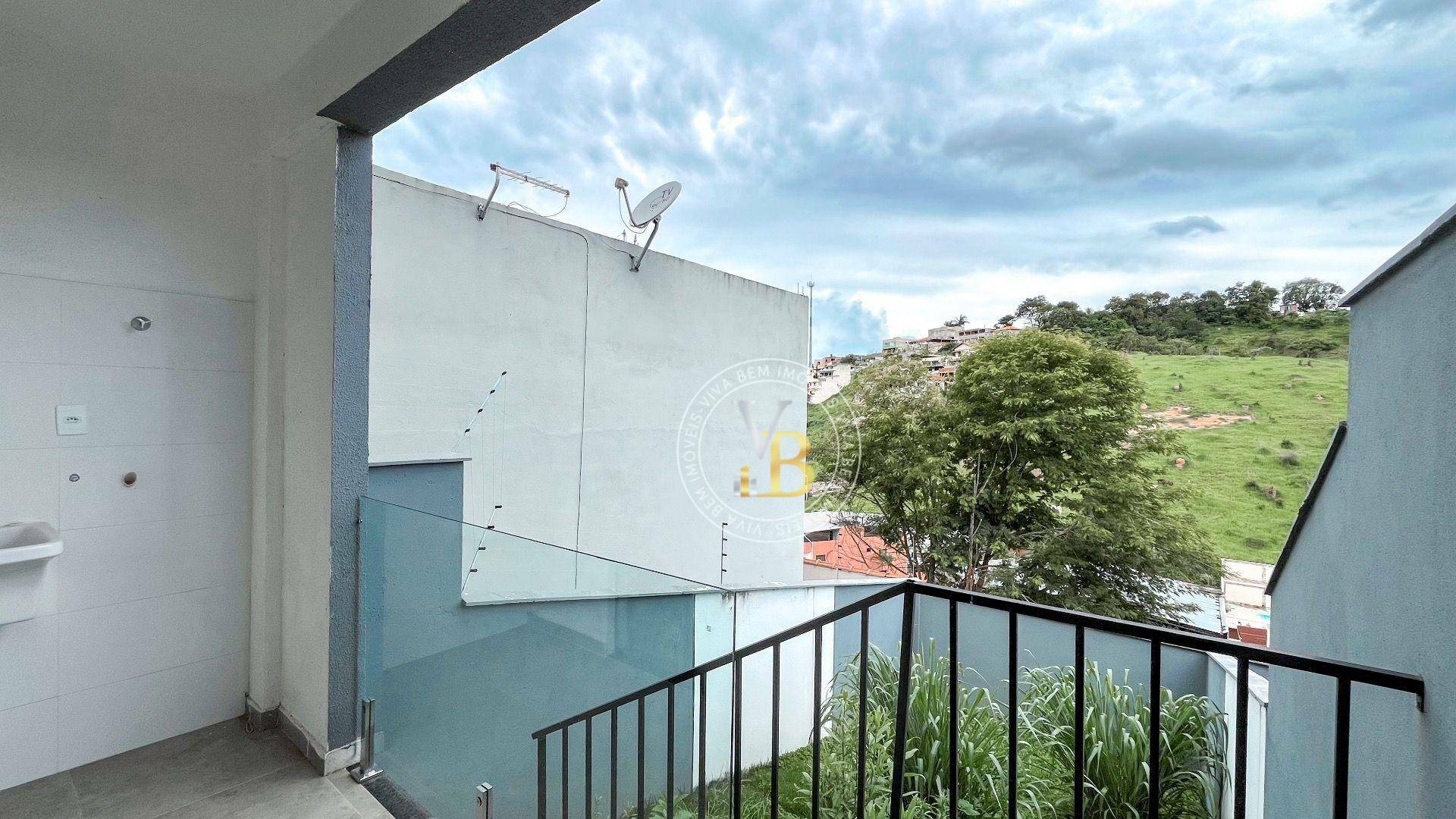 Casa à venda com 3 quartos, 90m² - Foto 10