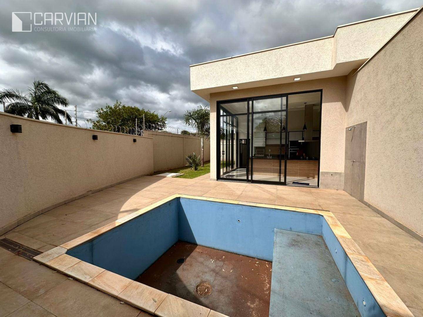 Casa de Condomínio à venda com 3 quartos, 196m² - Foto 5