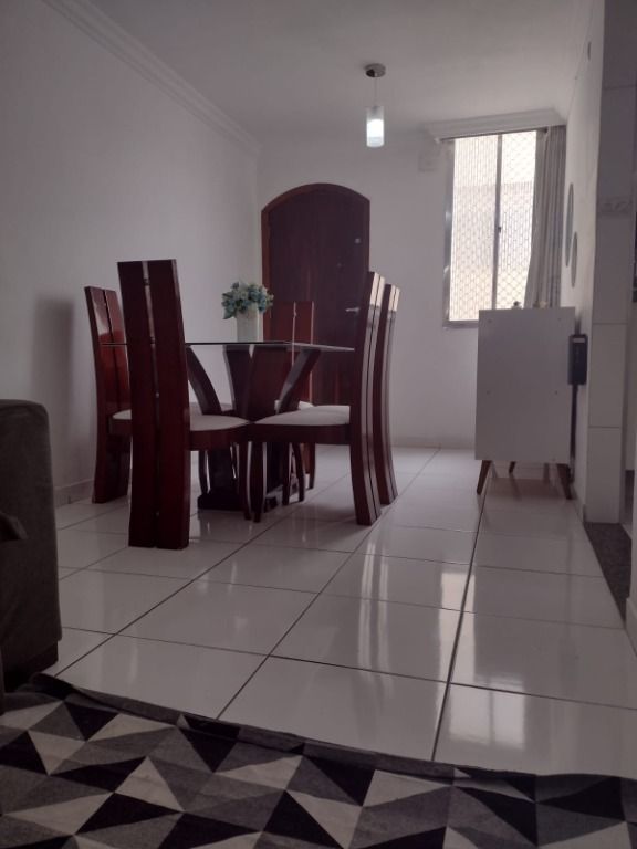 Apartamento à venda com 2 quartos, 56m² - Foto 4