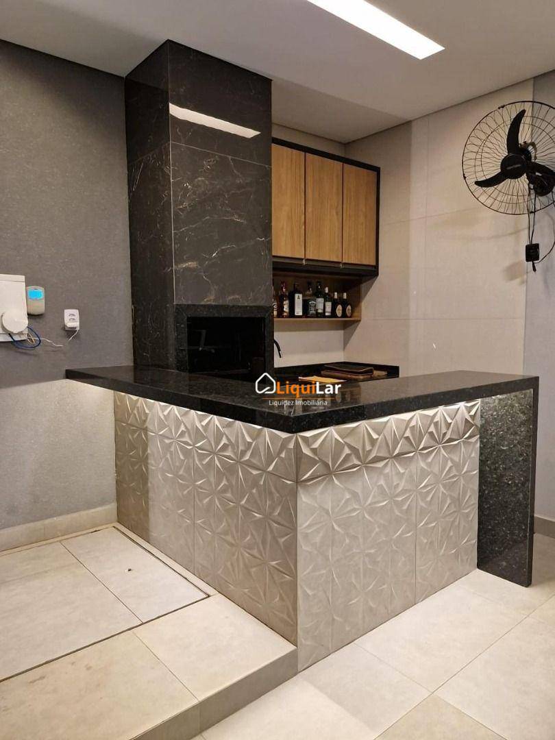 Casa, 3 quartos, 140 m² - Foto 3