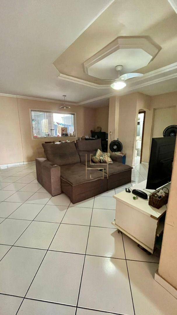 Casa, 3 quartos, 220 m² - Foto 3