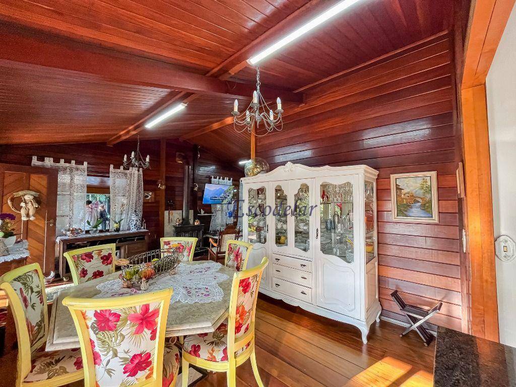 Casa de Condomínio à venda com 3 quartos, 400m² - Foto 39