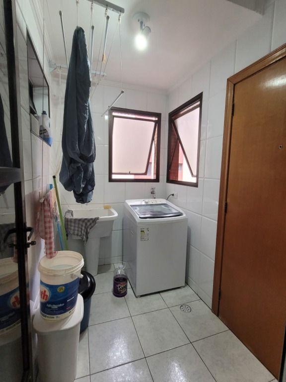 Apartamento à venda com 3 quartos, 120m² - Foto 16