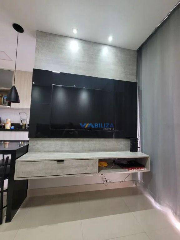 Apartamento à venda com 2 quartos, 49m² - Foto 2