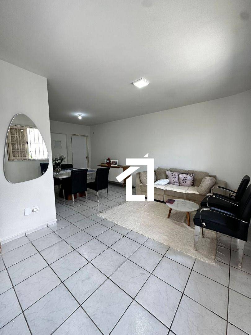 Casa, 3 quartos, 108 m² - Foto 1