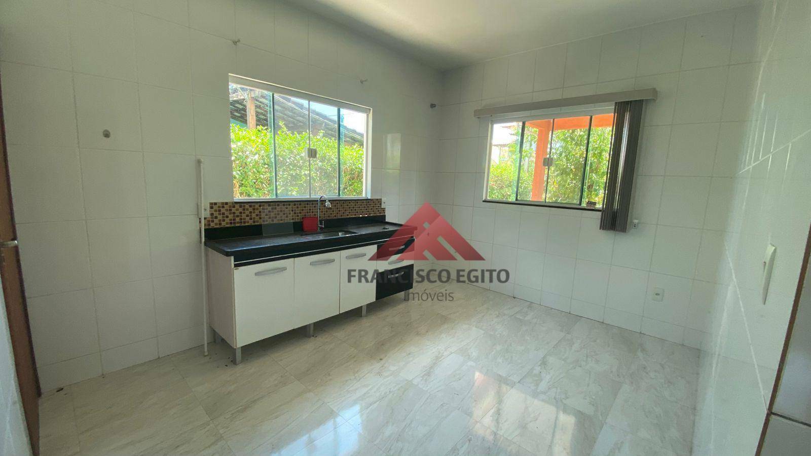 Casa à venda com 3 quartos, 120m² - Foto 14