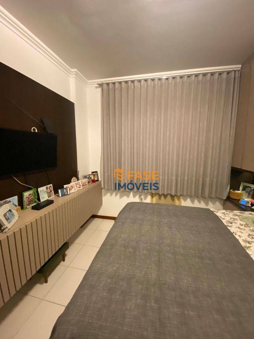 Apartamento à venda com 2 quartos, 66m² - Foto 8