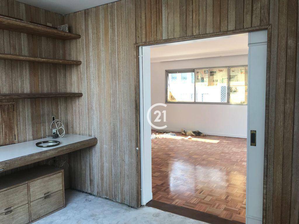 Apartamento para alugar com 3 quartos, 159m² - Foto 19