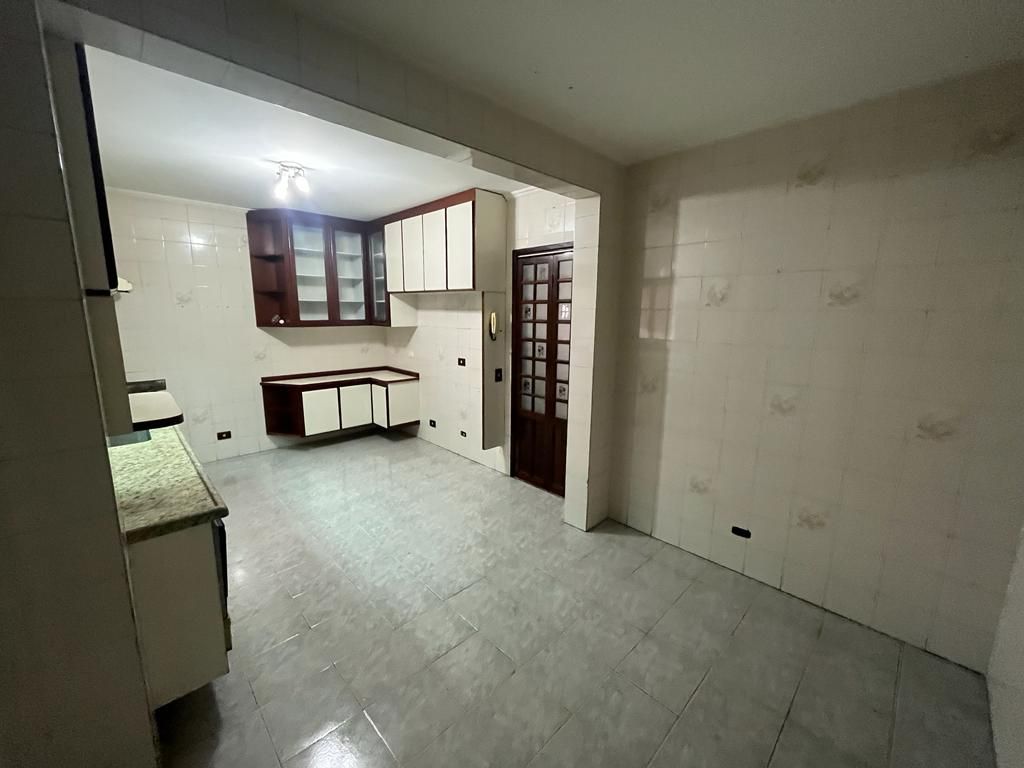 Sobrado à venda com 3 quartos, 232m² - Foto 27