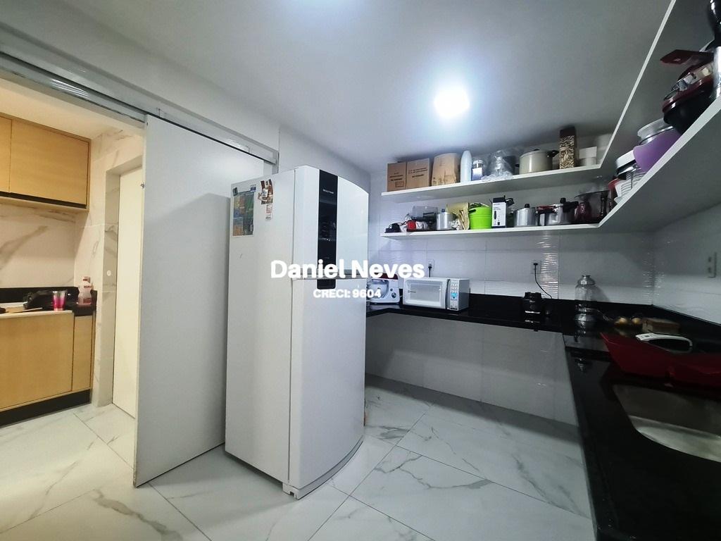 Cobertura à venda com 4 quartos, 240m² - Foto 28