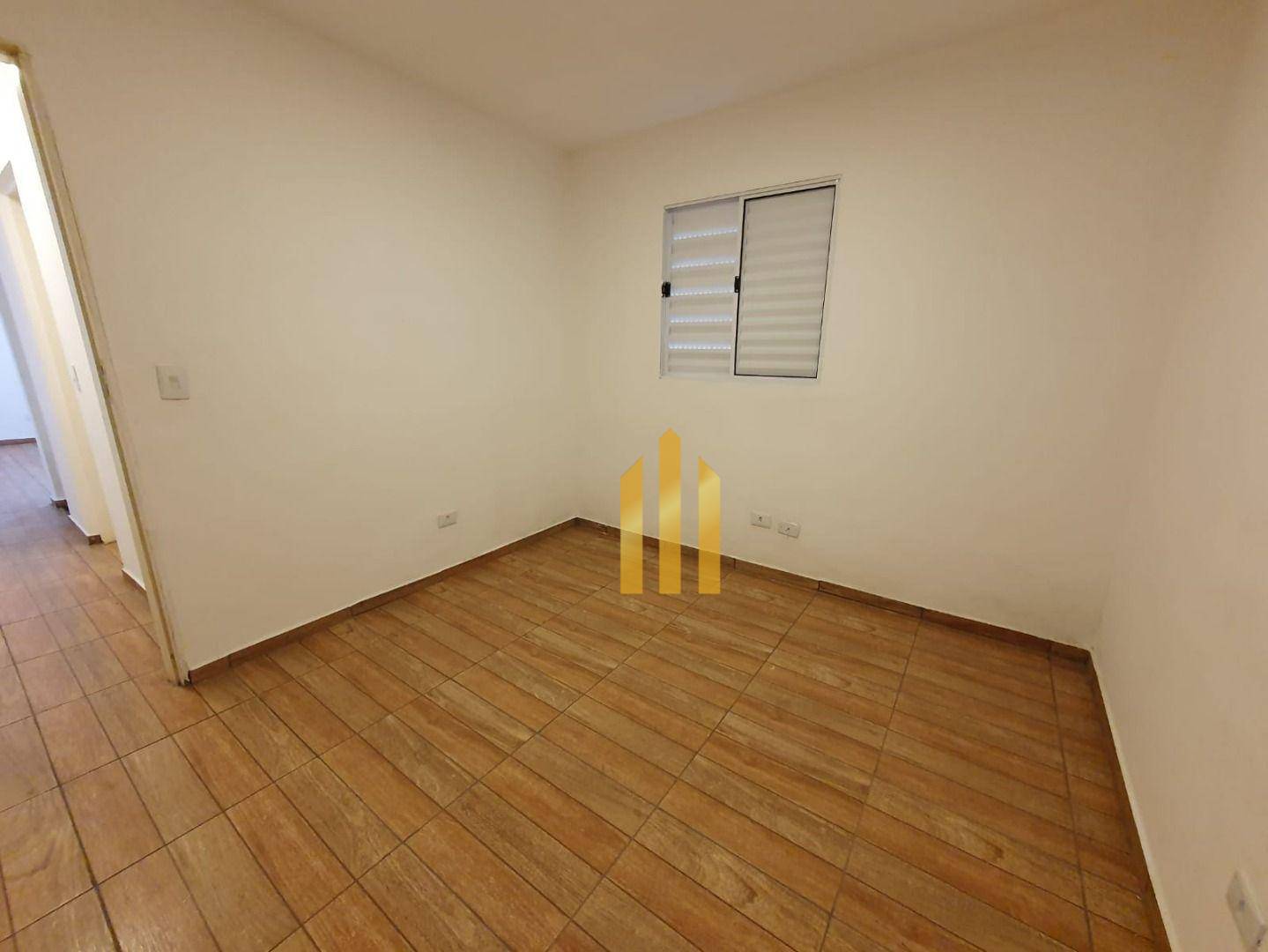 Apartamento para alugar com 2 quartos, 40m² - Foto 5