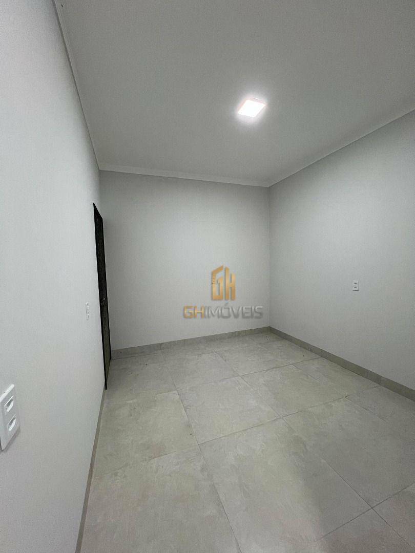 Casa à venda com 3 quartos, 138m² - Foto 13