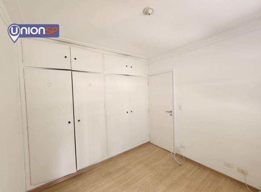 Apartamento à venda com 2 quartos, 75m² - Foto 4