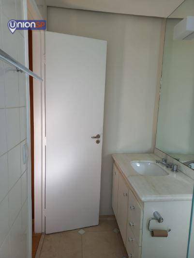 Apartamento à venda com 2 quartos, 70m² - Foto 31