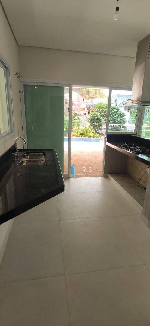 Casa de Condomínio à venda com 3 quartos, 208m² - Foto 20