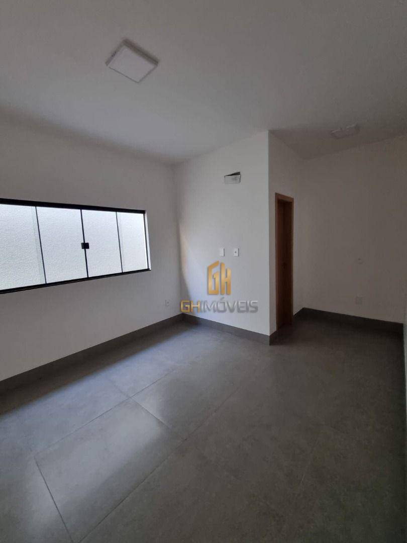 Casa à venda com 3 quartos, 148m² - Foto 7