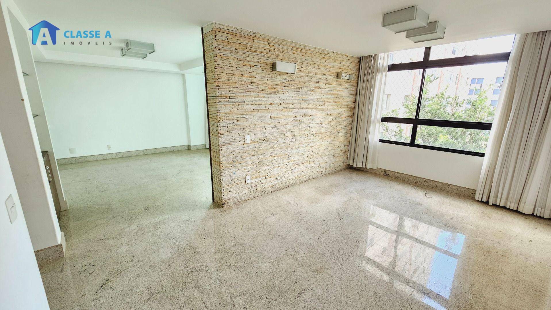 Apartamento à venda com 4 quartos, 185m² - Foto 1