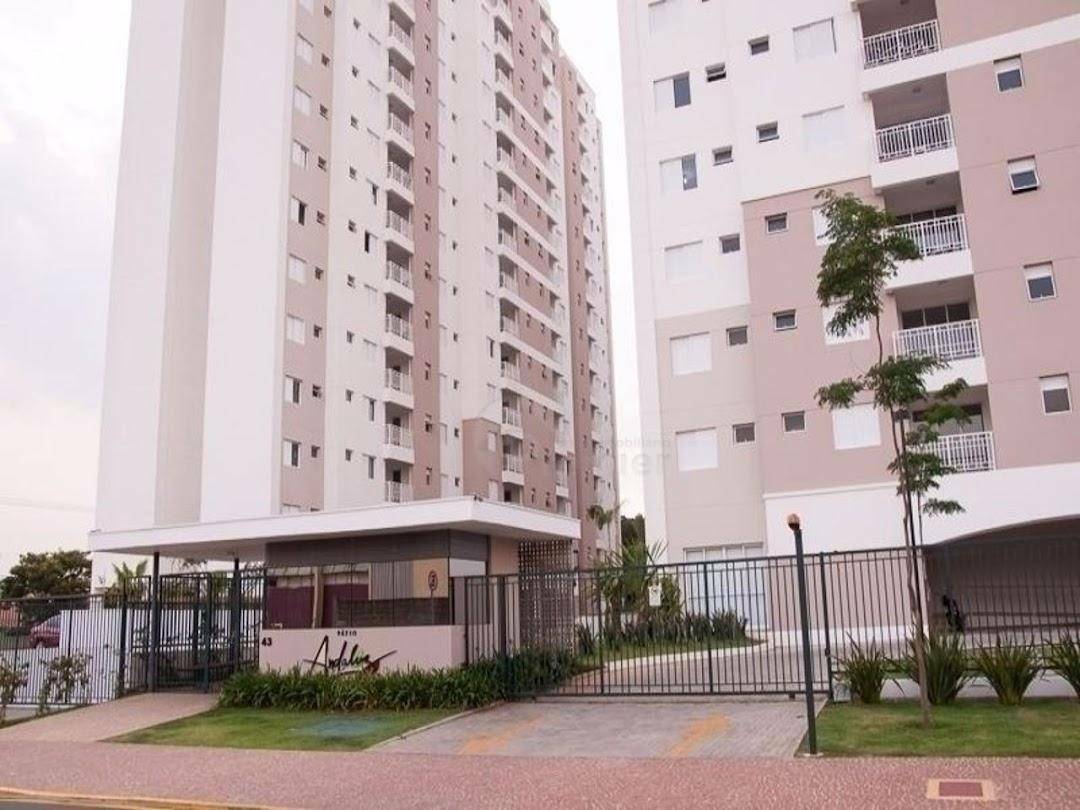 Apartamento à venda com 2 quartos, 68m² - Foto 2