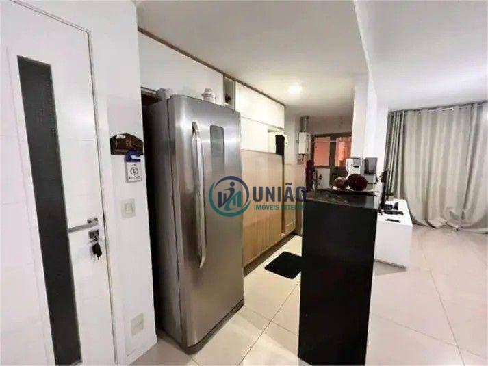 Apartamento à venda com 2 quartos, 80m² - Foto 9